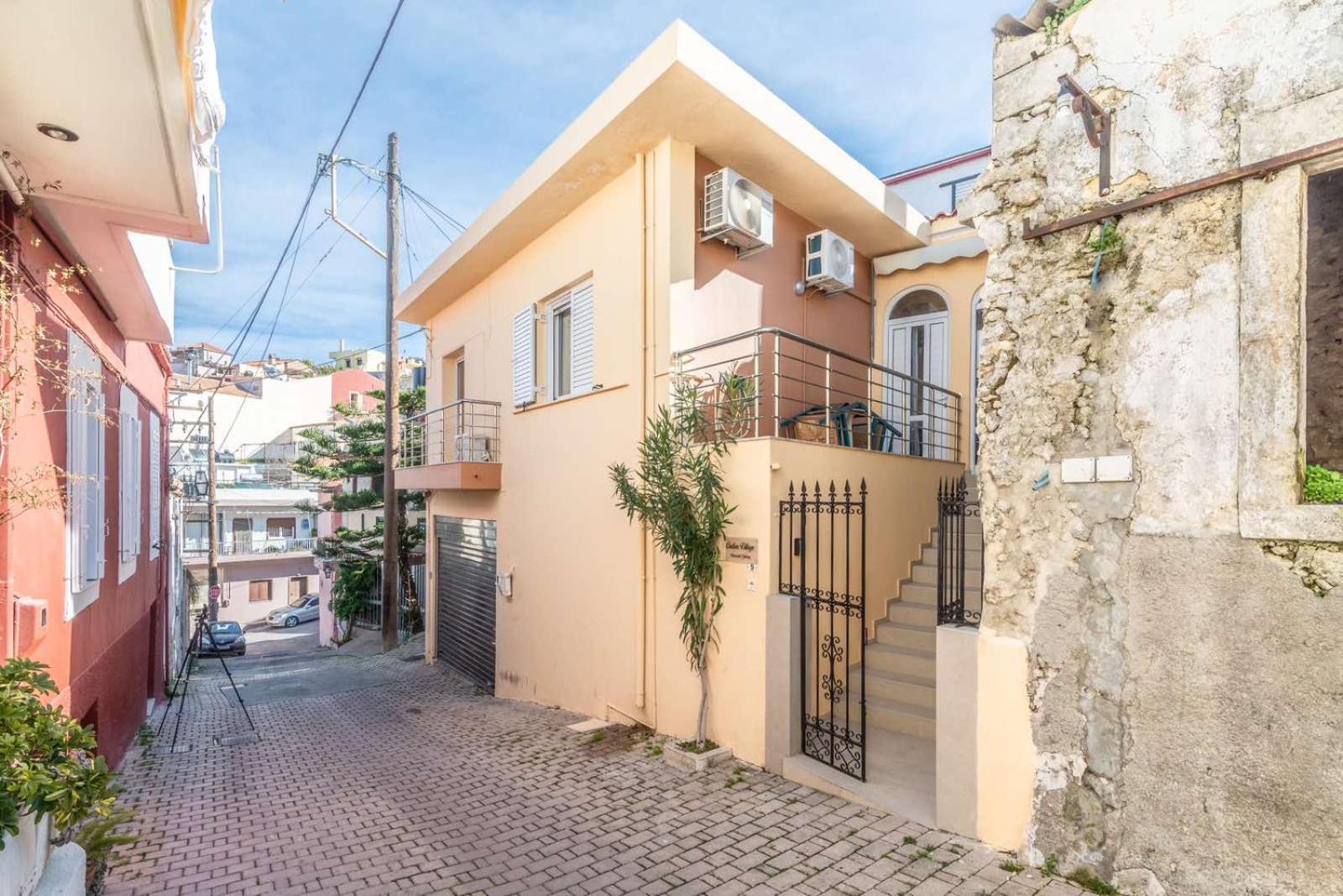 Cretan Village Renovated House Iraklion Buitenkant foto